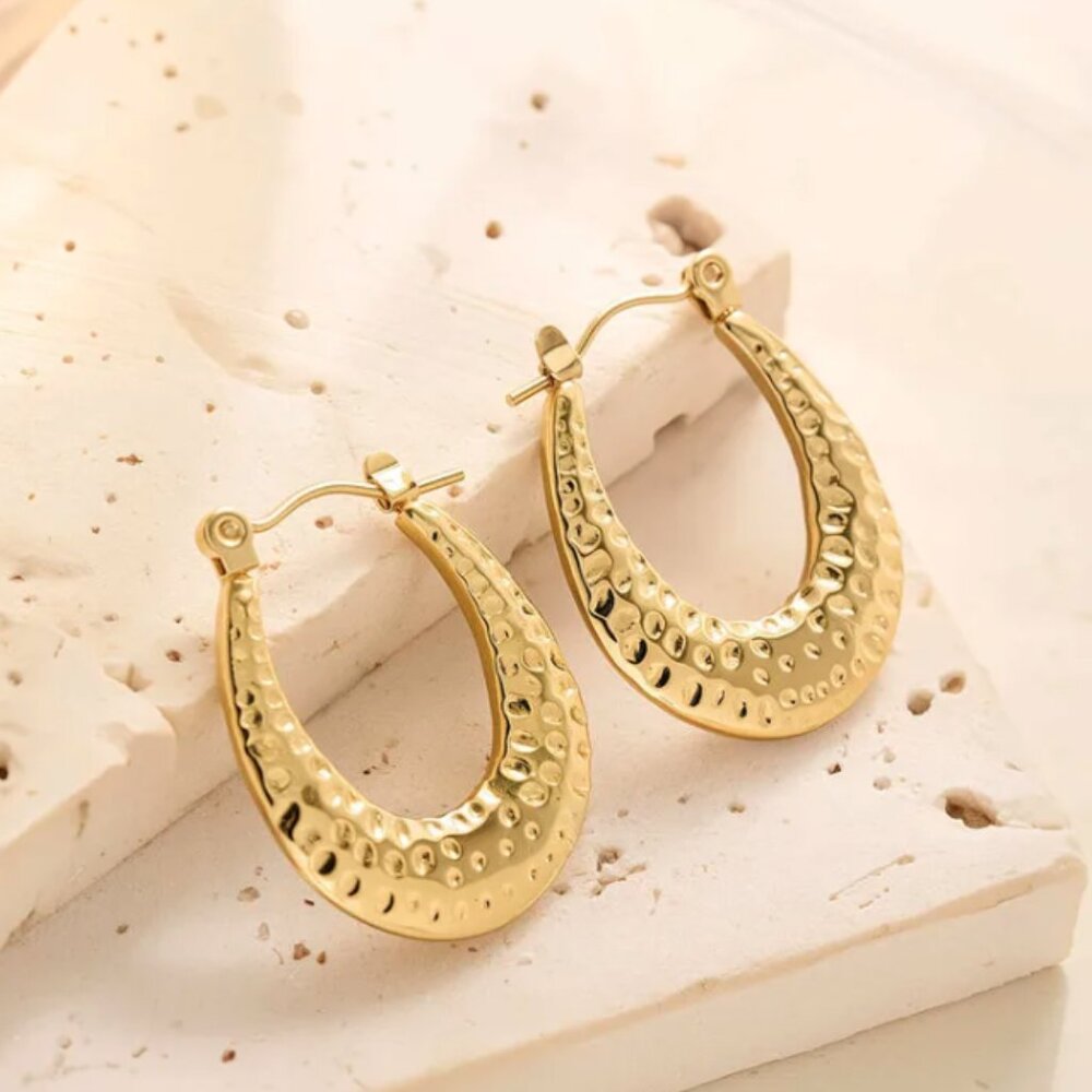 New Fashion Titanium Steel 18K Gold Oil Pressure Earrings Metal Spiral 1 pair